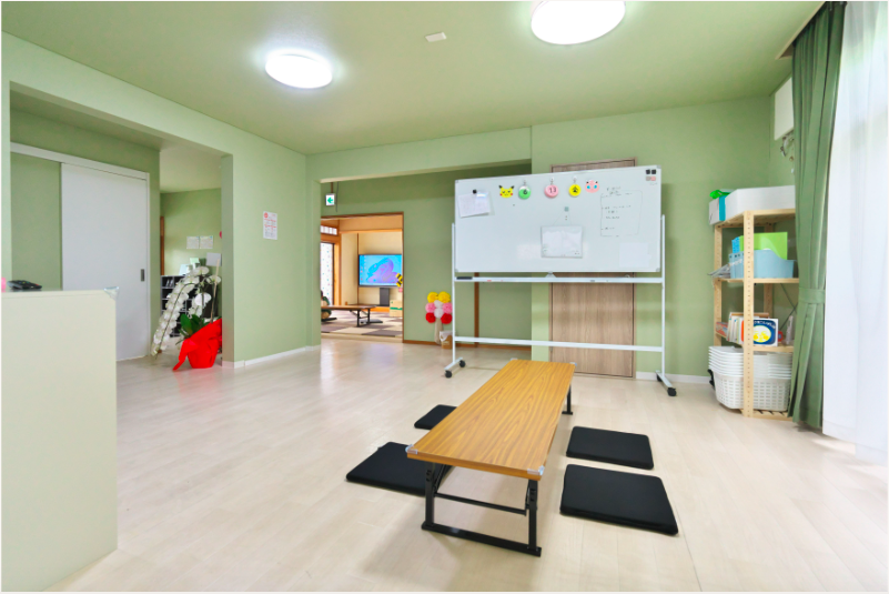 photo1