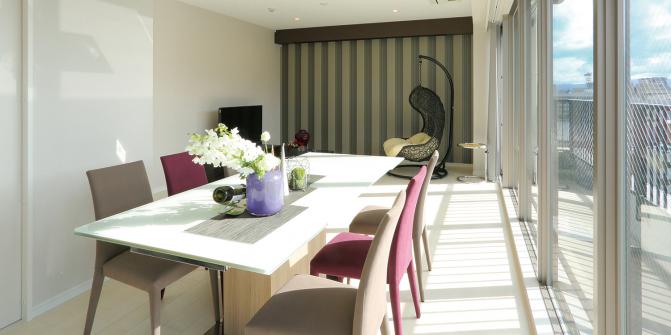 photo1