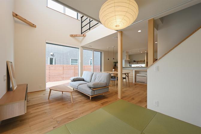 「ARCHさんのエコハウスは最高です！日々、小屋裏エアコンの快適さを実感しています」